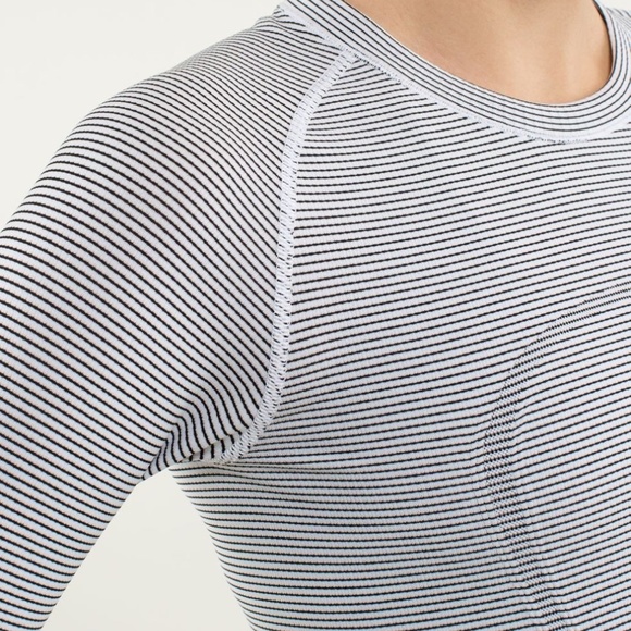 Lululemon Run Swiftly Tech Long Sleeve Crew Stripe Black White - 12 - Picture 4 of 14